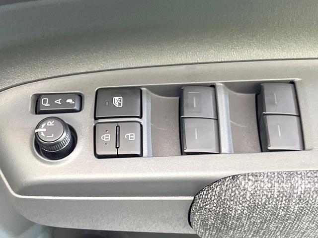 シエンタ ハイブリッドＺ　登録済未使用車　純正１０型ナビ　全周囲カメラ　両側電動ドア　衝突被害軽減システム　レーダークルーズ　スマートキー　ＬＥＤヘッド　ＥＴＣ２．０　オートハイビーム　車線逸脱警報（42枚目）