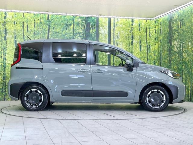 シエンタ ハイブリッドＺ　登録済未使用車　純正１０型ナビ　全周囲カメラ　両側電動ドア　衝突被害軽減システム　レーダークルーズ　スマートキー　ＬＥＤヘッド　ＥＴＣ２．０　オートハイビーム　車線逸脱警報（56枚目）