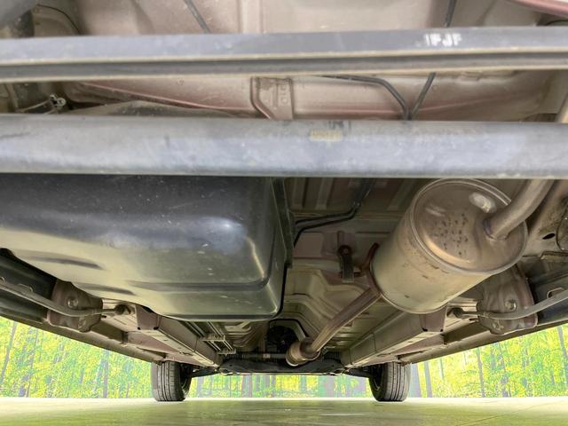 デイズ Ｊ　純正ＳＤナビ　禁煙車　フルセグＴＶ　キーレス　電動格納ミラー　エアコン　ヘッドライドレベライザー　アームレスト　プライバシーガラス　パワーステアリング（18枚目）