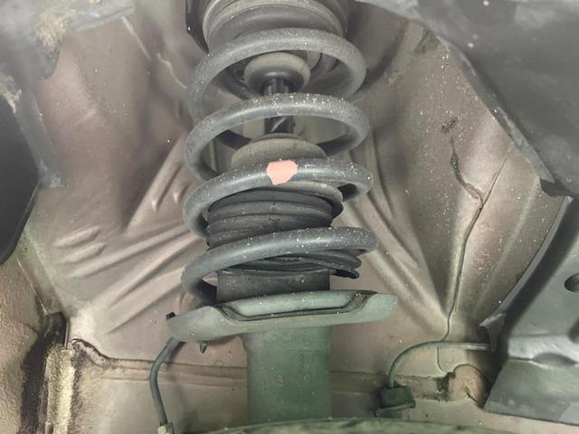 デイズ Ｊ　純正ＳＤナビ　禁煙車　フルセグＴＶ　キーレス　電動格納ミラー　エアコン　ヘッドライドレベライザー　アームレスト　プライバシーガラス　パワーステアリング（19枚目）