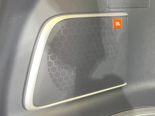 ハリアー Ｚ　モデリスタエアロ　ＪＢＬサウンド　純正１２型ナビ　全周囲カメラ　禁煙車　ブラインドスポットモニター　レザーシート　パワーシート　レーダークルーズ　パワーバックドア　ドラレコ　ＥＴＣ　クリアランスソナー（4枚目）