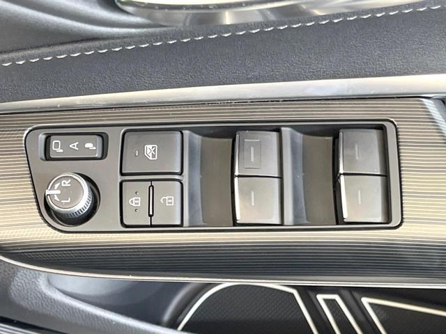 ハリアー Ｚ　モデリスタエアロ　ＪＢＬサウンド　純正１２型ナビ　全周囲カメラ　禁煙車　ブラインドスポットモニター　レザーシート　パワーシート　レーダークルーズ　パワーバックドア　ドラレコ　ＥＴＣ　クリアランスソナー（69枚目）