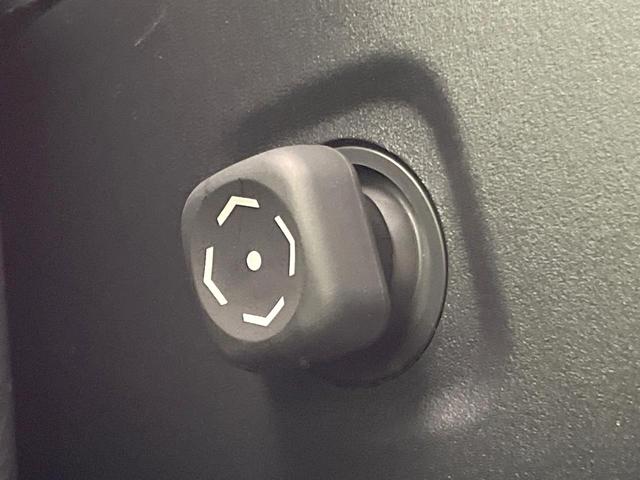 ハリアー Ｚ　モデリスタエアロ　ＪＢＬサウンド　純正１２型ナビ　全周囲カメラ　禁煙車　ブラインドスポットモニター　レザーシート　パワーシート　レーダークルーズ　パワーバックドア　ドラレコ　ＥＴＣ　クリアランスソナー（72枚目）