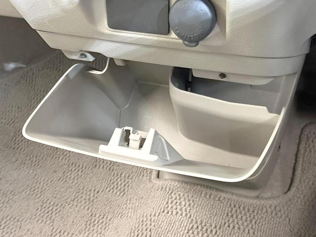 スペーシア Ｘ　ＳＤナビ　パワースライドドア　禁煙車　スマートキー　オートエアコン　アイドリングストップ　ＣＤ／ＤＶＤ再生　ドアバイザー　ＴＶ　ロールシェード　盗難防止システム　電動格納ミラー　ベンチシート（34枚目）