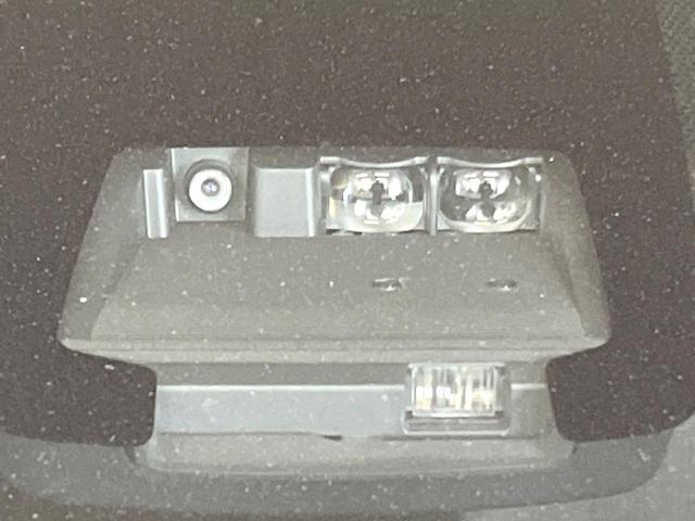 シエンタ G 純正ナビ 禁煙車 7人乗 両側電動スライド セーフティセンス バックカメラ ETC ドライブレコーダー LEDヘッドライト スマートキー オートライト オートエアコン プライバシーガラス(3枚目)