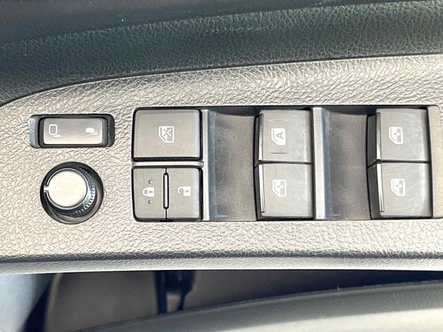 シエンタ G 純正ナビ 禁煙車 7人乗 両側電動スライド セーフティセンス バックカメラ ETC ドライブレコーダー LEDヘッドライト スマートキー オートライト オートエアコン プライバシーガラス(39枚目)