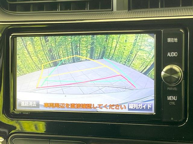アクア Ｓ　純正ＳＤナビ　トヨタセーフティセンス　禁煙車　バックカメラ　ビルトインＥＴＣ　スマートキー　オートライト　オートエアオン　車線逸脱警報　電動格納ミラー　Ｂｌｕｅｔｏｏｔｈ　フルセグ　ＣＤ／ＤＶＤ再生（4枚目）