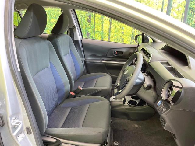 アクア Ｓ　純正ＳＤナビ　トヨタセーフティセンス　禁煙車　バックカメラ　ビルトインＥＴＣ　スマートキー　オートライト　オートエアオン　車線逸脱警報　電動格納ミラー　Ｂｌｕｅｔｏｏｔｈ　フルセグ　ＣＤ／ＤＶＤ再生（8枚目）