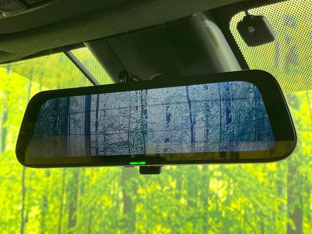 ヤリスクロス ハイブリッドZ アドベンチャー 純正8型ディスプレイオーディオ ルーフレール 全周囲カメラ デジタルインナーミラー 禁煙車 ブラインドスポットモニター ステアリングヒーター 前席シートヒーター ETC2.0 ドラレコ パワーシート(5枚目)