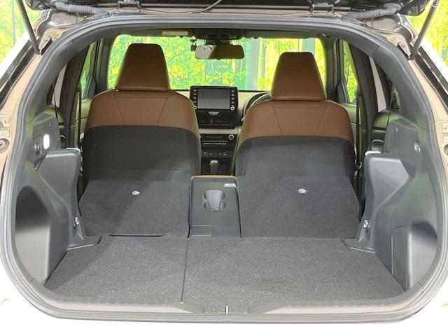 ヤリスクロス ハイブリッドZ アドベンチャー 純正8型ディスプレイオーディオ ルーフレール 全周囲カメラ デジタルインナーミラー 禁煙車 ブラインドスポットモニター ステアリングヒーター 前席シートヒーター ETC2.0 ドラレコ パワーシート(10枚目)