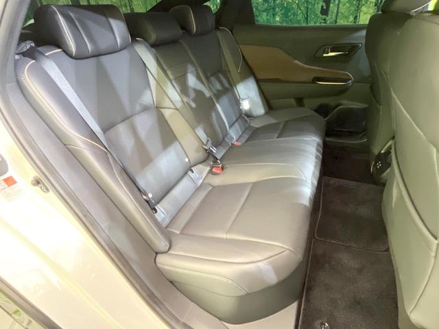 クラウンクロスオーバー Gアドバンスド・レザーパッケージ 純正12型ナビ 4WD 全周囲カメラ 禁煙車 メモリー付きパワーシート デジタルインナーミラー ブラインドスポットモニター ステアリングヒーター シートエアコン デュアルエアコン 置くだけ充電 ETC(9枚目)