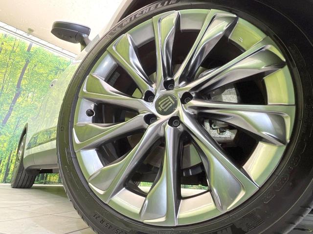 クラウンクロスオーバー Gアドバンスド・レザーパッケージ 純正12型ナビ 4WD 全周囲カメラ 禁煙車 メモリー付きパワーシート デジタルインナーミラー ブラインドスポットモニター ステアリングヒーター シートエアコン デュアルエアコン 置くだけ充電 ETC(13枚目)