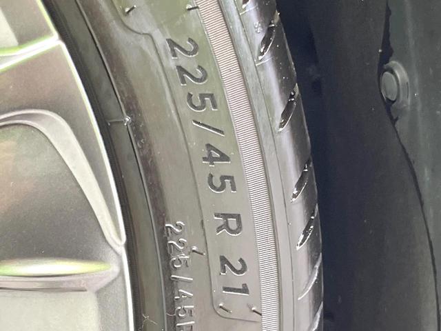 クラウンクロスオーバー Gアドバンスド・レザーパッケージ 純正12型ナビ 4WD 全周囲カメラ 禁煙車 メモリー付きパワーシート デジタルインナーミラー ブラインドスポットモニター ステアリングヒーター シートエアコン デュアルエアコン 置くだけ充電 ETC(35枚目)