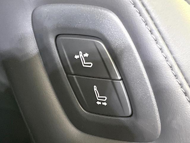 クラウンクロスオーバー Gアドバンスド・レザーパッケージ 純正12型ナビ 4WD 全周囲カメラ 禁煙車 メモリー付きパワーシート デジタルインナーミラー ブラインドスポットモニター ステアリングヒーター シートエアコン デュアルエアコン 置くだけ充電 ETC(41枚目)