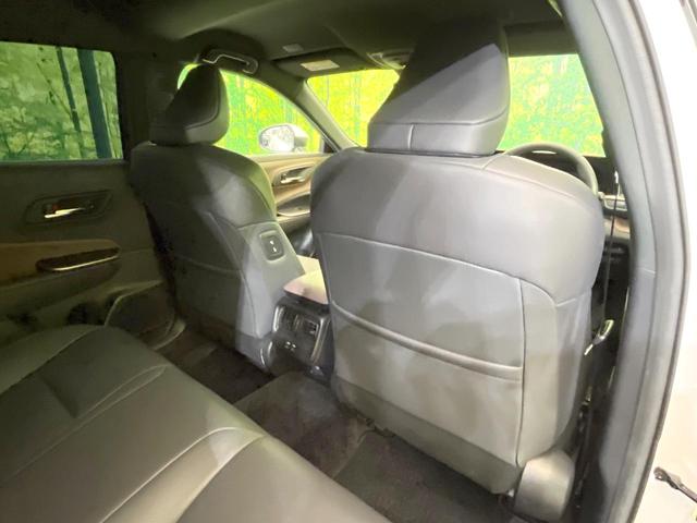 クラウンクロスオーバー Gアドバンスド・レザーパッケージ 純正12型ナビ 4WD 全周囲カメラ 禁煙車 メモリー付きパワーシート デジタルインナーミラー ブラインドスポットモニター ステアリングヒーター シートエアコン デュアルエアコン 置くだけ充電 ETC(58枚目)