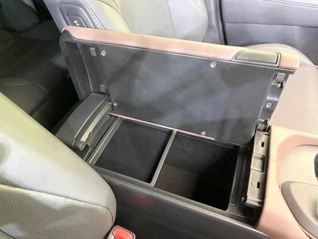 クラウンクロスオーバー Gアドバンスド・レザーパッケージ 純正12型ナビ 4WD 全周囲カメラ 禁煙車 メモリー付きパワーシート デジタルインナーミラー ブラインドスポットモニター ステアリングヒーター シートエアコン デュアルエアコン 置くだけ充電 ETC(63枚目)