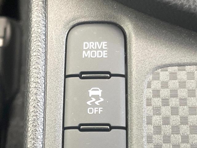 ヤリスクロス Ｚ　純正８型ディスプレイオーディオ　禁煙車　全周囲カメラ　衝突軽減　ＢＳＭ　パワーシート　シートヒーター　ドラレコ　ＥＴＣ　２トーンカラー　ステアリングヒーター　電動パーキング　オートハイビーム（37枚目）