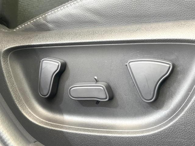 ヤリスクロス Ｚ　純正８型ディスプレイオーディオ　禁煙車　全周囲カメラ　衝突軽減　ＢＳＭ　パワーシート　シートヒーター　ドラレコ　ＥＴＣ　２トーンカラー　ステアリングヒーター　電動パーキング　オートハイビーム（44枚目）