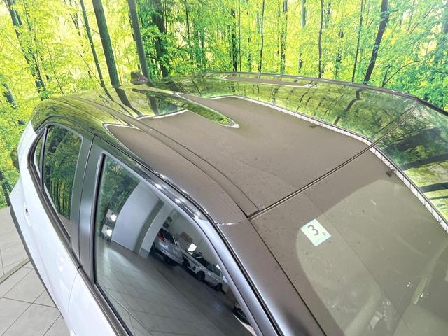 ヤリスクロス Ｚ　純正８型ディスプレイオーディオ　禁煙車　全周囲カメラ　衝突軽減　ＢＳＭ　パワーシート　シートヒーター　ドラレコ　ＥＴＣ　２トーンカラー　ステアリングヒーター　電動パーキング　オートハイビーム（54枚目）