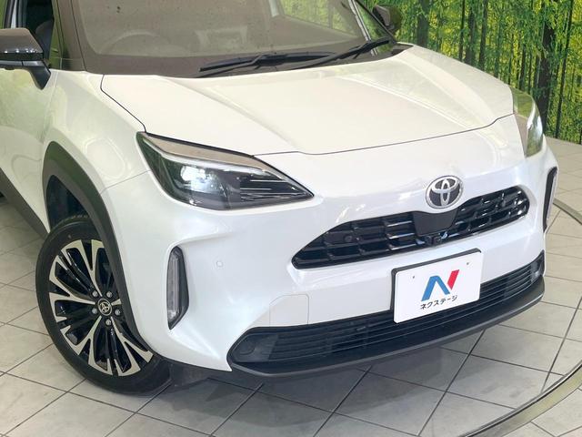 ヤリスクロス Ｚ　純正８型ディスプレイオーディオ　禁煙車　全周囲カメラ　衝突軽減　ＢＳＭ　パワーシート　シートヒーター　ドラレコ　ＥＴＣ　２トーンカラー　ステアリングヒーター　電動パーキング　オートハイビーム（55枚目）