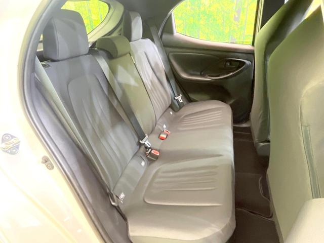 ヤリス ハイブリッドX 純正8型ナビ バックカメラ 禁煙車 衝突被害軽減システム レーダークルーズコントロール ETC ステアリングスイッチ オートハイビーム アイドリングストップ キーレス オートエアコン(9枚目)