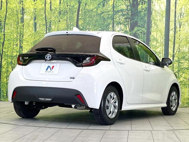 ヤリス ハイブリッドX 純正8型ナビ バックカメラ 禁煙車 衝突被害軽減システム レーダークルーズコントロール ETC ステアリングスイッチ オートハイビーム アイドリングストップ キーレス オートエアコン(17枚目)