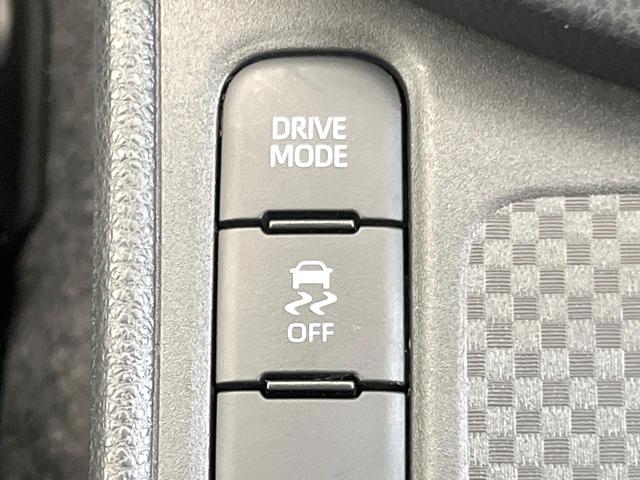 ヤリスクロス G 純正8インチディスプレイオーディオ バックカメラ 衝突被害軽減システム 禁煙車 ドラレコ コーナーセンサー スマートキー ビルトインETC 純正16インチアルミ オートハイビーム 車線逸脱警報(31枚目)