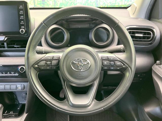 ヤリスクロス G 純正8型ナビ 全周囲カメラ 禁煙車 レーダークルーズ スマートキー オートハイビーム LEDヘッドライト ETC Bluetooth TV オートエアコン 純正16インチアルミ 革巻きステアリング(11枚目)