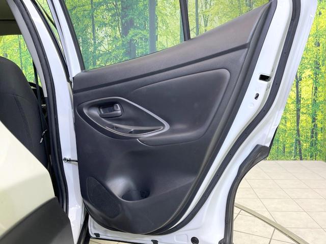 ヤリスクロス G 純正8型ナビ 全周囲カメラ 禁煙車 レーダークルーズ スマートキー オートハイビーム LEDヘッドライト ETC Bluetooth TV オートエアコン 純正16インチアルミ 革巻きステアリング(46枚目)