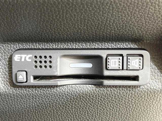 フリード+ G・ホンダセンシング 純正8型ナビ バックカメラ 禁煙車 両側電動スライドドア レーダークルーズ LEDヘッド LEDフォグ ホンダセンシング スマートキー ドラレコ ETC オートライト CD/DVD再生(7枚目)