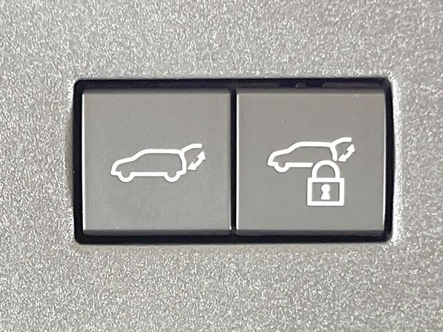 ランドクルーザー250 VX 4WD サンルーフ 禁煙車 12型純正ナビ 全周囲カメラ 衝突被害軽減システム レーダークルーズ 電動リアゲート レザーシート シートベンチレーション パワーシート ドラレコ コーナーセンサー(43枚目)