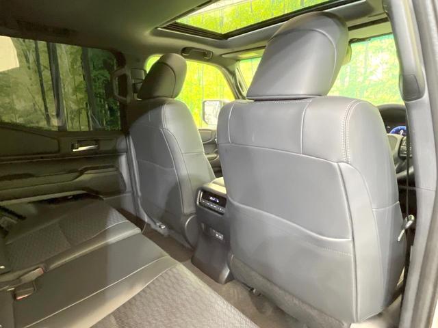 ランドクルーザー250 VX 4WD サンルーフ 禁煙車 12型純正ナビ 全周囲カメラ 衝突被害軽減システム レーダークルーズ 電動リアゲート レザーシート シートベンチレーション パワーシート ドラレコ コーナーセンサー(60枚目)