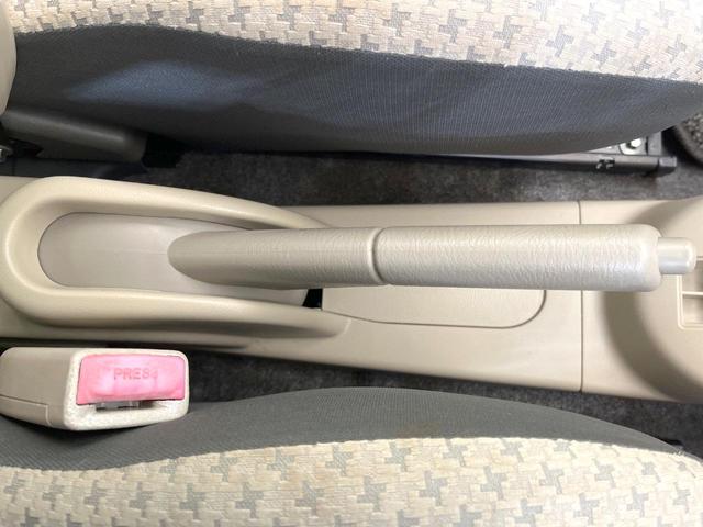 アルト F 禁煙車 ETC CDオーディオ キーレス パワーウィンドウ ヘッドライトレベライザー パワーステアリング 横滑り防止装置 衝突安全ボディ 盗難防止システム アイボリーファブリックシート(25枚目)