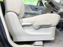Ｘ　ＳＤナビ　パワースライドドア　禁煙車　スマートキー　オートエアコン　アイドリングストップ　ＣＤ／ＤＶＤ再生　ドアバイザー　ＴＶ　ロールシェード　盗難防止システム　電動格納ミラー　ベンチシート（31枚目）