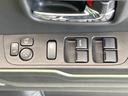 タフワイルドターボ　届出済未使用車　ルーフレール　ターボ　スズキセーフティサポート　パドルシフト　レーダークルコン　前席シートヒーター　純正革巻きステアリング　オートエアコン　ＬＥＤヘッドライト　オートマチックハイビーム（25枚目）
