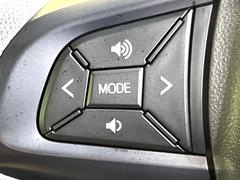 【ステアリングスイッチ】運転中、前方から目線をそらすことなく、オーディオ等の操作が可能な便利機能！安心＆快適なドライブを演出してくれます♪ 5