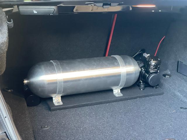 4シリーズ 435iクーペ Mスポーツ エアサス TWS19インチ サンルーフ 赤レザー(18枚目)