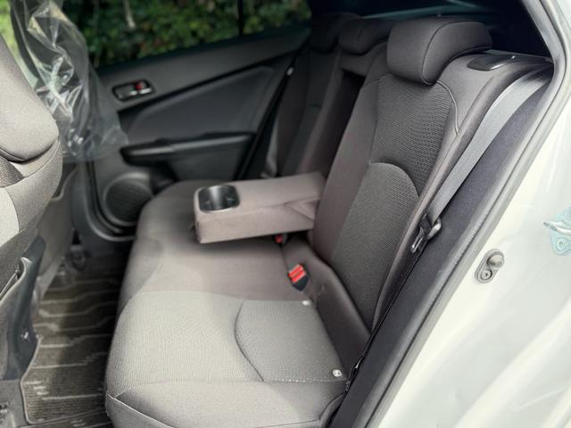 プリウス SセーフティプラスII 360度モニター パールホワイト ドラレコ ツーリングホイール(10枚目)