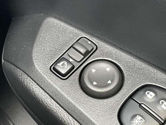 キックス １．２　Ｘ　（ｅ－ＰＯＷＥＲ）　雹害車（19枚目）