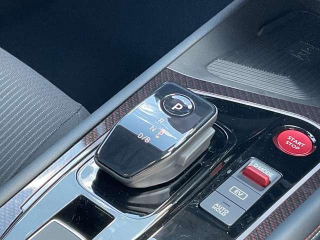 オーラ 1.2 NISMO 雹害車(16枚目)