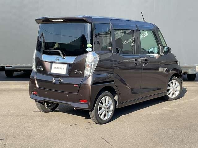 デイズルークス ハイウェイスター　Ｘターボ　被害軽減ブレーキ　アイドリングストップ　純正メモリーナビゲーション　左側オートスライドドア　インテリジェントキー　アラウンドビューモニター　車線逸脱警報　踏み間違い防止　ハイビームアシスト（2枚目）