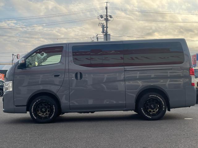 キャラバン ロングプレミアムGX デジタルインナーミラー 全方位運転支援 ALPINE11インチナビ ALPINE10.1リアモニター リアベッドキット LEDライト KYBショック(EXTAGE) 前後ドラレコ 保証書・取説・Sキー(8枚目)