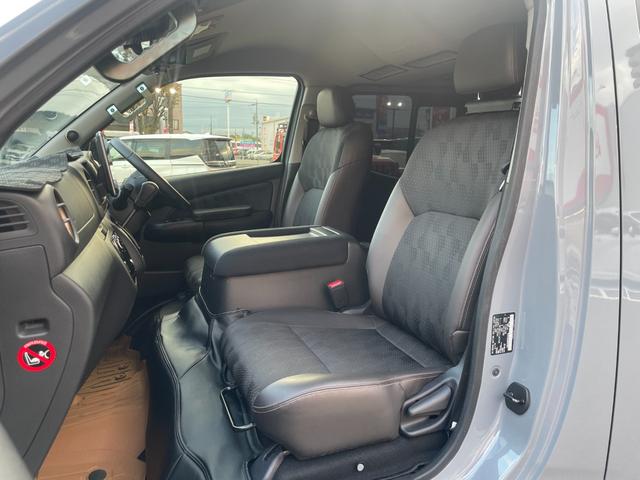 キャラバン ロングプレミアムGX デジタルインナーミラー 全方位運転支援 ALPINE11インチナビ ALPINE10.1リアモニター リアベッドキット LEDライト KYBショック(EXTAGE) 前後ドラレコ 保証書・取説・Sキー(35枚目)