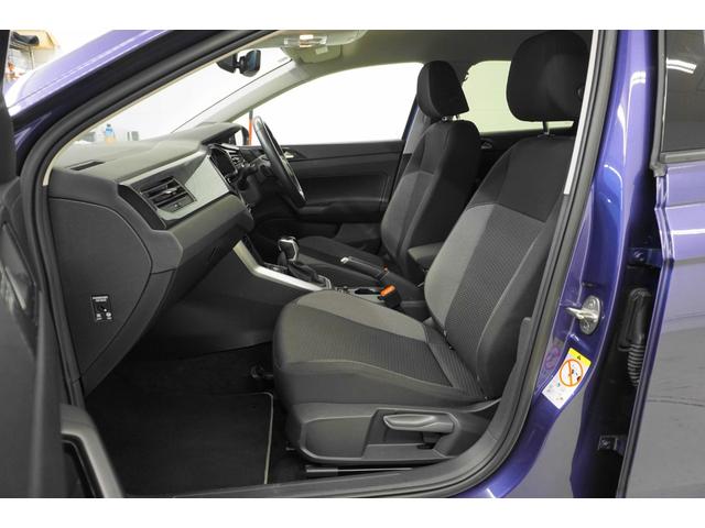 ポロ ＴＳＩアクティブ　テクノロジーＰＫＧ　ＤＩＳＣＯＶＥＲＰＲＯ　ＰＫＧ　バーチャルコックピット　純正ナビ　ＰＤＣ　ＲＣＣ　ＢＳＭ　パークアシスト　ＡＰＰコネクト　純正１５インチナビ　ＬＥＤヘッドライト　保証書・取説（24枚目）