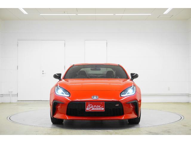 GR86 RZ アイサイト レーダークルーズコントロール パドルシフト TRACKモード ハーフレザーシート シートヒーター USB電源 クリアランスソナー スマートキー プッシュスタート 取説・保証書・スペアキー(9枚目)