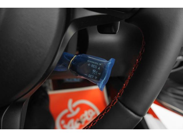 GR86 RZ アイサイト レーダークルーズコントロール パドルシフト TRACKモード ハーフレザーシート シートヒーター USB電源 クリアランスソナー スマートキー プッシュスタート 取説・保証書・スペアキー(17枚目)