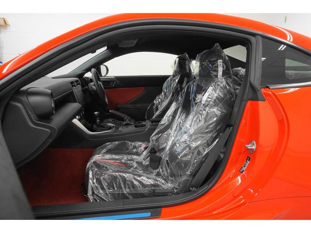 GR86 RZ アイサイト レーダークルーズコントロール パドルシフト TRACKモード ハーフレザーシート シートヒーター USB電源 クリアランスソナー スマートキー プッシュスタート 取説・保証書・スペアキー(20枚目)