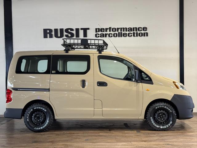 ＮＶ２００バネットバン ＤＸ　サンドベージュ全塗装済み　ルーフラック付き　ＭＡＸＸＩＳ新品タイヤ　鉄チンホイール　木目調シート　シートカバー　ＥＴＣ（59枚目）