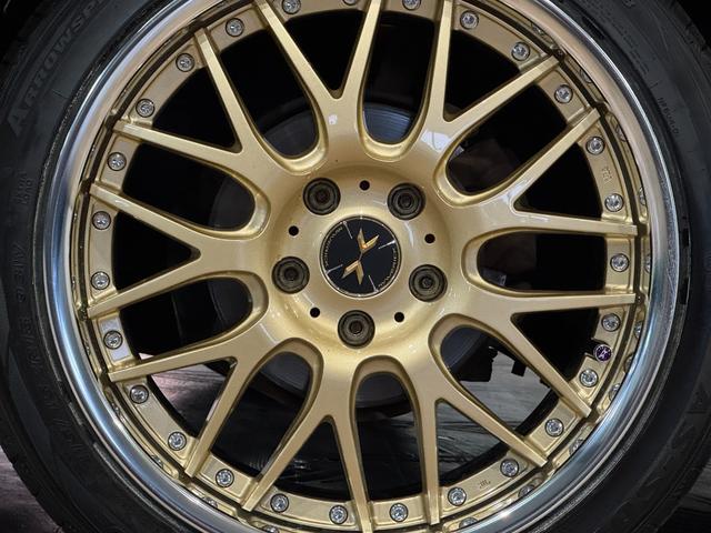 マークII グランデ　ブラックカラー全塗装済み　ＭＡＶＥＲＩＣＫ　ＡＷ１８インチホイール　新品タイヤ　ＺＺ－Ｒフルタップ車高調新品　エアロカスタム　パワーシート　エアバック付き（52枚目）