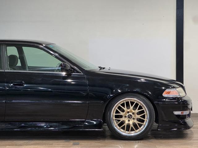 マークII グランデ　ブラックカラー全塗装済み　ＭＡＶＥＲＩＣＫ　ＡＷ１８インチホイール　新品タイヤ　ＺＺ－Ｒフルタップ車高調新品　エアロカスタム　パワーシート　エアバック付き（58枚目）